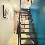 בית נופש Maison Cathedrale - Ancien Atelier D'artiste Contemporain *