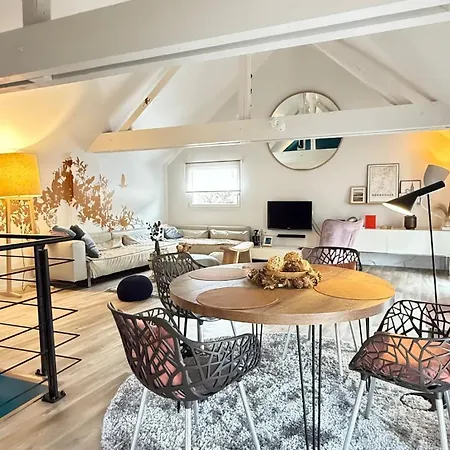 Maison Cathedrale - Ancien Atelier D'artiste Contemporain Casa de Férias Nordhouse