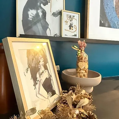 Maison Cathédrale - Ancien Atelier D'artiste Contemporain Hébergement de vacances *