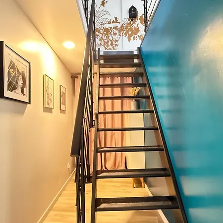 Casa de Férias Maison Cathedrale - Ancien Atelier D'artiste Contemporain *