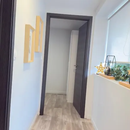 Maison Cathedrale - Ancien Atelier D'artiste Contemporain *