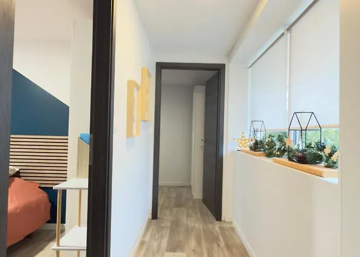 Maison Cathedrale - Ancien Atelier D'artiste Contemporain